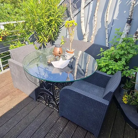 Athome Lejlighed